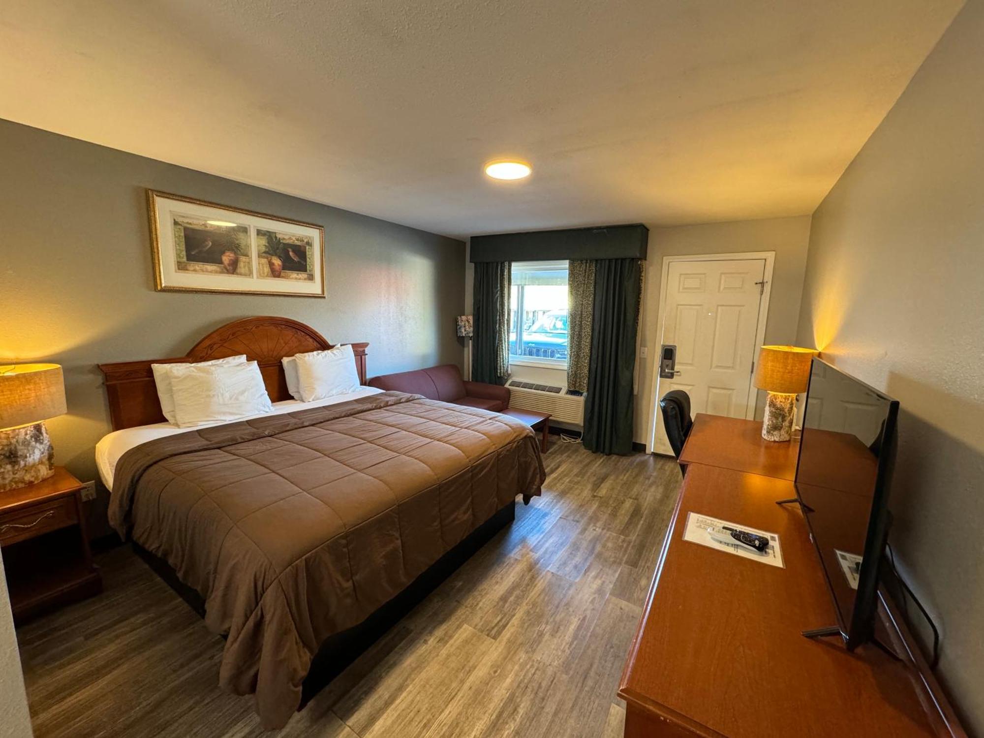 Ozark Inn & Suites Esterno foto